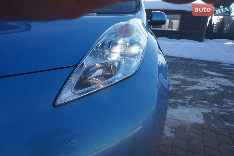 Хэтчбек Nissan Leaf 2011 в Самборе фото 20 Хэтчбек Nissan Leaf 2011 в Самборе