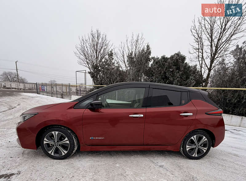 Хэтчбек Nissan Leaf 2019 в Одессе