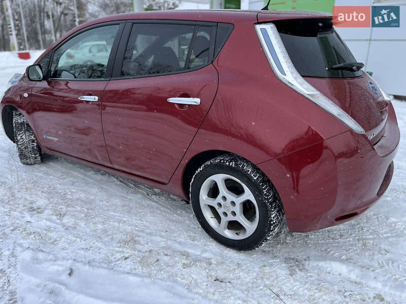 Хэтчбек Nissan Leaf 2016 в Львове фото 7 Хэтчбек Nissan Leaf 2016 в Львове