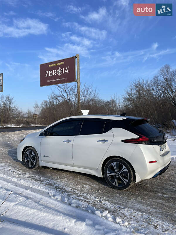 Хэтчбек Nissan Leaf 2018 в Харькове фото 5 Хэтчбек Nissan Leaf 2018 в Харькове