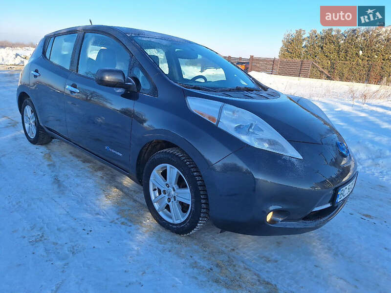 Хетчбек Nissan Leaf 2013 в Городку
