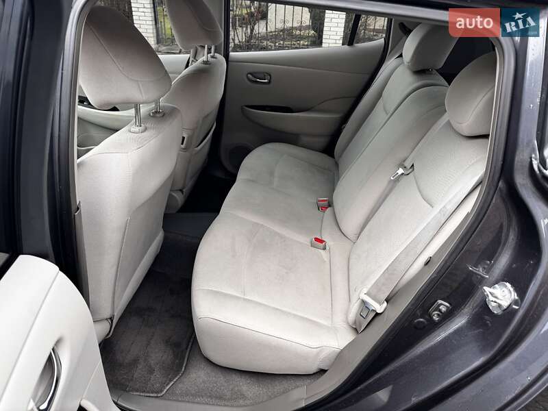 Хэтчбек Nissan Leaf 2013 в Львове фото 10 Хэтчбек Nissan Leaf 2013 в Львове
