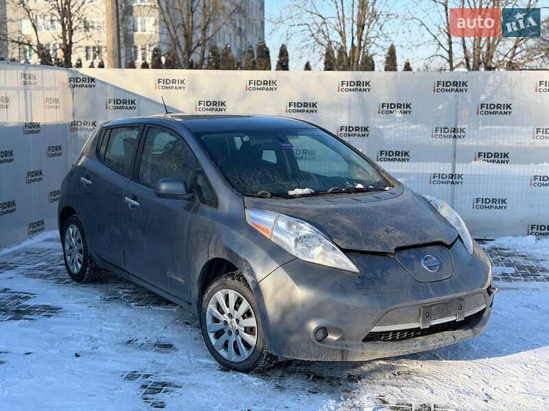 Хэтчбек Nissan Leaf 2014 в Луцке фото Хэтчбек Nissan Leaf 2014 в Луцке