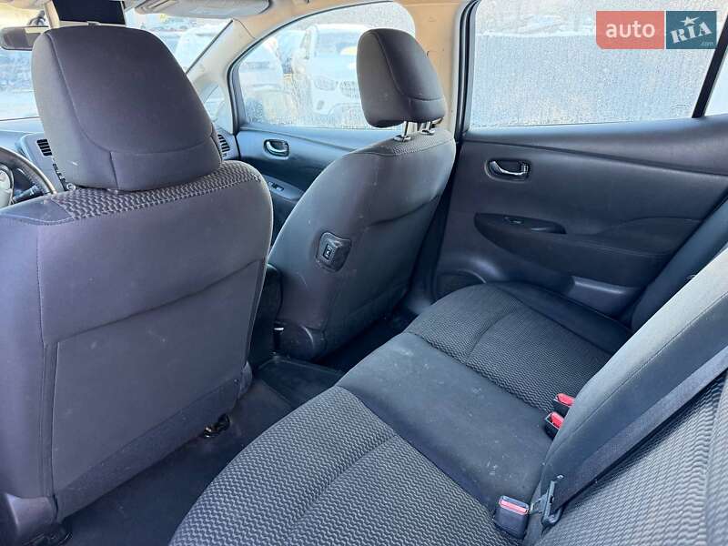 Хэтчбек Nissan Leaf 2014 в Луцке фото 12 Хэтчбек Nissan Leaf 2014 в Луцке