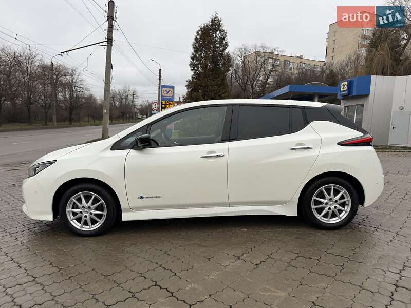 Хэтчбек Nissan Leaf 2018 в Черновцах фото 4 Хэтчбек Nissan Leaf 2018 в Черновцах