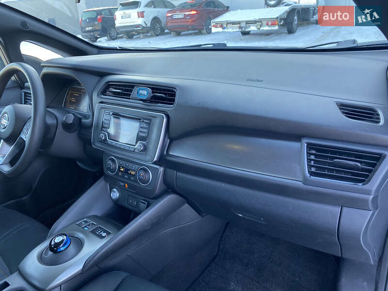 Хэтчбек Nissan Leaf 2018 в Ровно фото 19 Хэтчбек Nissan Leaf 2018 в Ровно