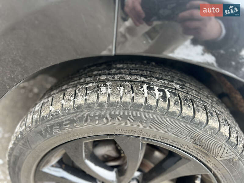 Хэтчбек Nissan Leaf 2014 в Харькове фото 45 Хэтчбек Nissan Leaf 2014 в Харькове