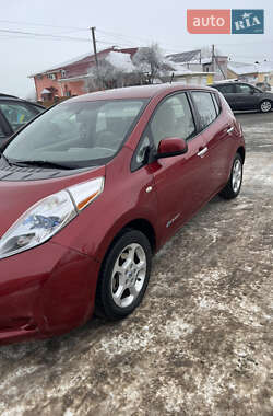 Хетчбек Nissan Leaf 2011 в Летичіві