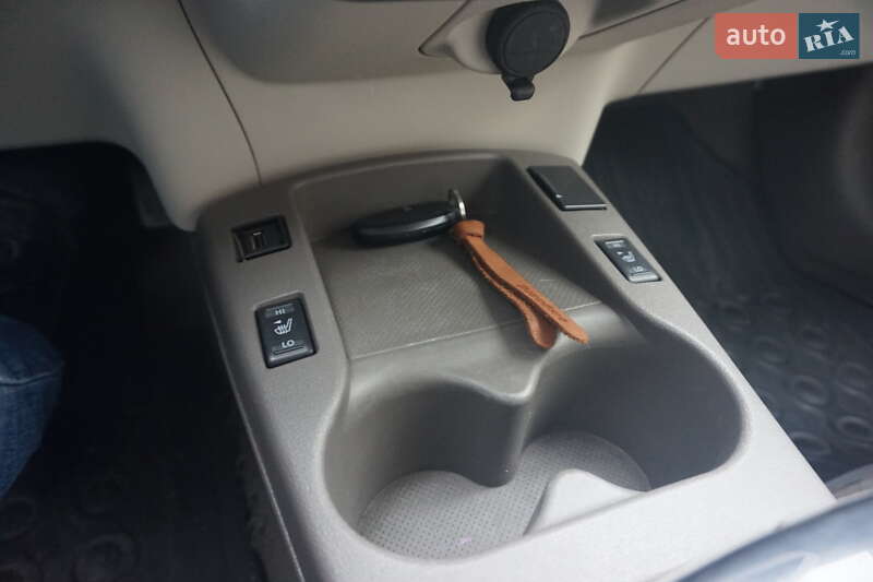 Хэтчбек Nissan Leaf 2011 в Самборе фото 38 Хэтчбек Nissan Leaf 2011 в Самборе