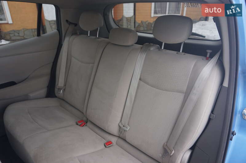 Хэтчбек Nissan Leaf 2011 в Самборе фото 49 Хэтчбек Nissan Leaf 2011 в Самборе