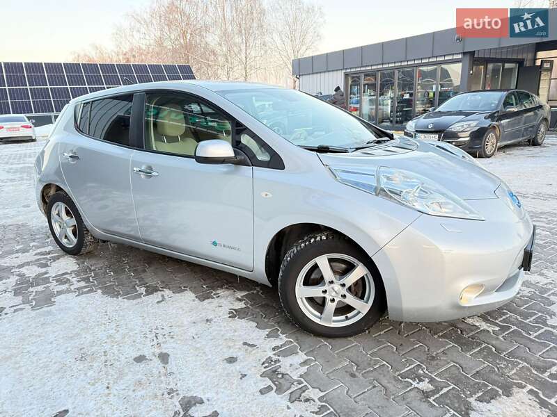Хэтчбек Nissan Leaf 2012 в Владимире фото 20 Хэтчбек Nissan Leaf 2012 в Владимире