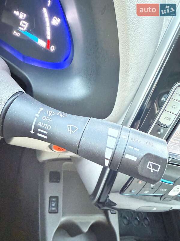 Хэтчбек Nissan Leaf 2012 в Владимире фото 44 Хэтчбек Nissan Leaf 2012 в Владимире