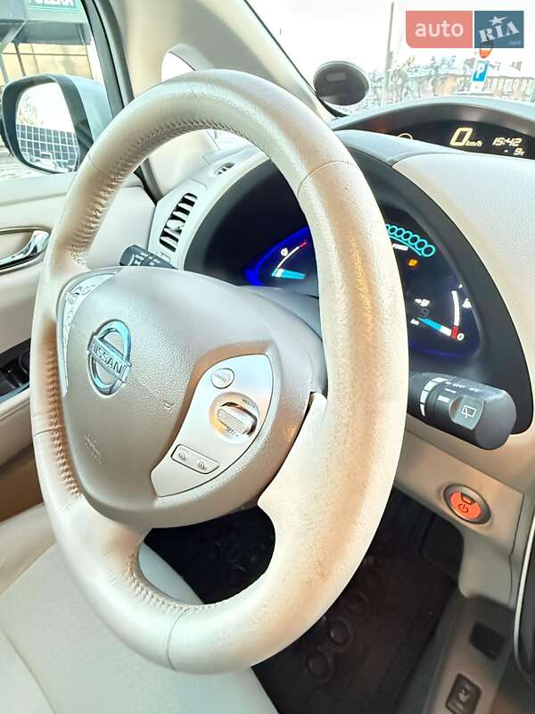 Хэтчбек Nissan Leaf 2012 в Владимире фото 53 Хэтчбек Nissan Leaf 2012 в Владимире