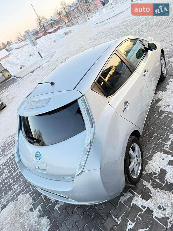 Хэтчбек Nissan Leaf 2012 в Владимире фото 67 Хэтчбек Nissan Leaf 2012 в Владимире