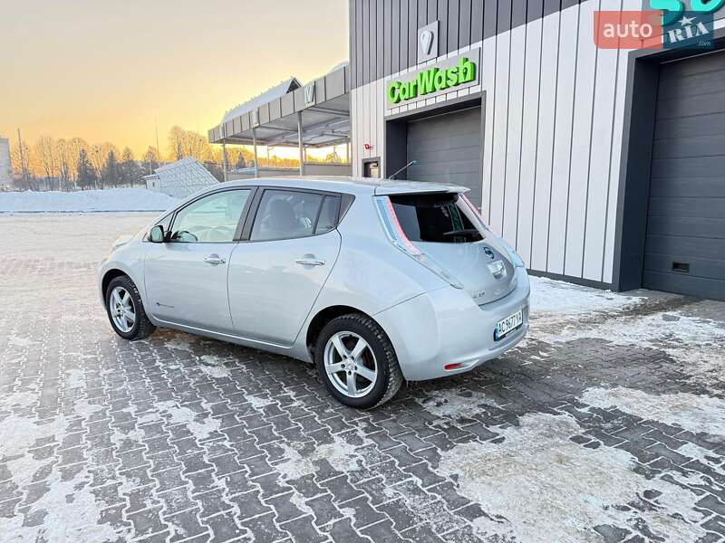 Хэтчбек Nissan Leaf 2012 в Владимире фото 82 Хэтчбек Nissan Leaf 2012 в Владимире