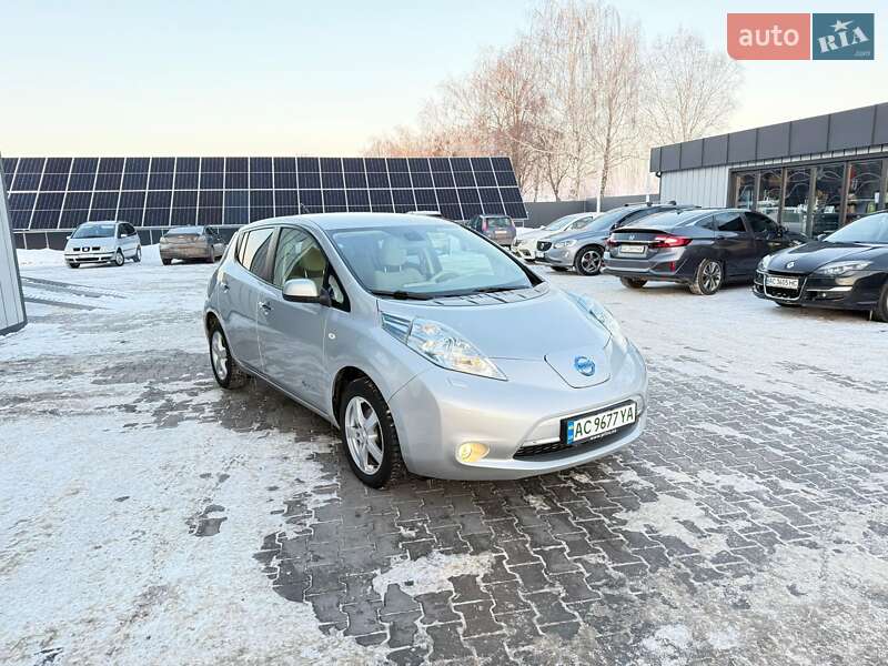 Хэтчбек Nissan Leaf 2012 в Владимире фото 94 Хэтчбек Nissan Leaf 2012 в Владимире