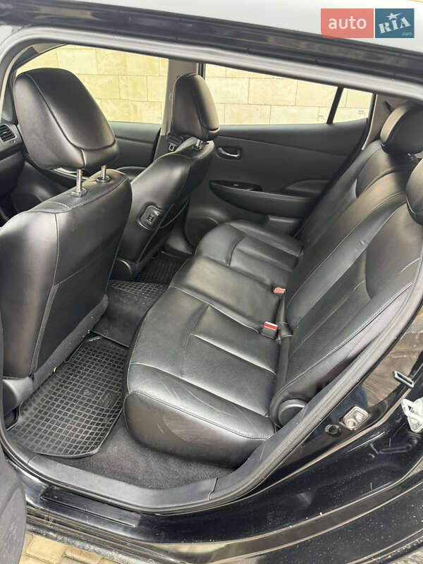 Хэтчбек Nissan Leaf 2013 в Одессе фото 11 Хэтчбек Nissan Leaf 2013 в Одессе