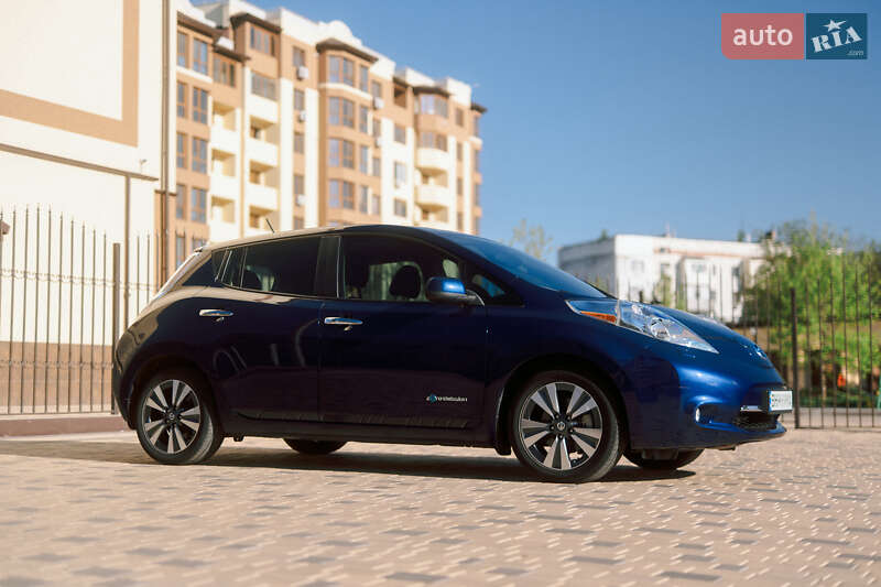 Хэтчбек Nissan Leaf 2016 в Измаиле фото 11 Хэтчбек Nissan Leaf 2016 в Измаиле