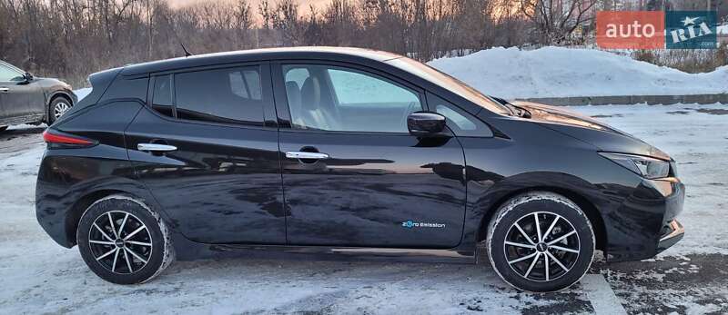 Хэтчбек Nissan Leaf 2018 в Харькове фото 10 Хэтчбек Nissan Leaf 2018 в Харькове