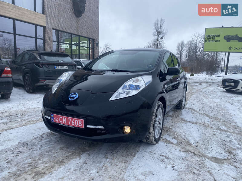 Хэтчбек Nissan Leaf 2015 в Ивано-Франковске фото Хэтчбек Nissan Leaf 2015 в Ивано-Франковске