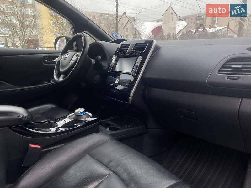 Хэтчбек Nissan Leaf 2015 в Ивано-Франковске фото 9 Хэтчбек Nissan Leaf 2015 в Ивано-Франковске