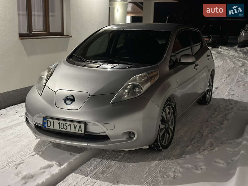 Хэтчбек Nissan Leaf 2014 в Ужгороде