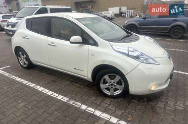 Хетчбек Nissan Leaf 2013 в Житомирі