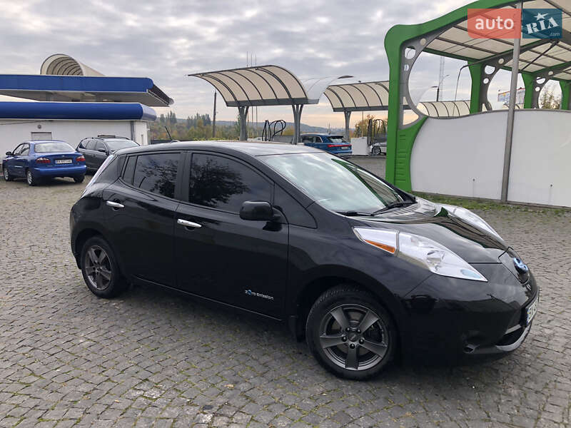 Хэтчбек Nissan Leaf 2016 в Хмельницком фото 5 Хэтчбек Nissan Leaf 2016 в Хмельницком