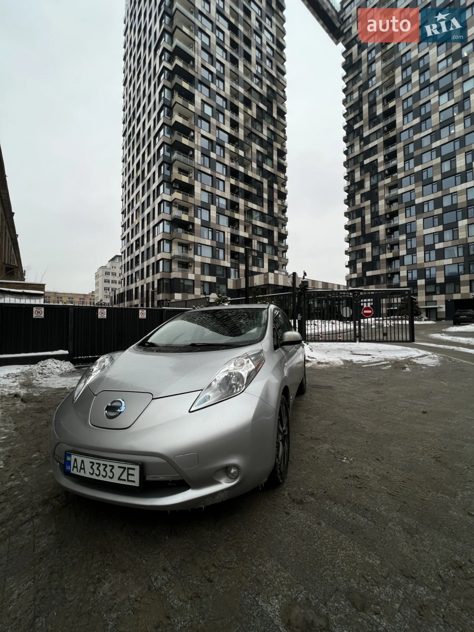 2015 Nissan Leaf - мініатюра 16