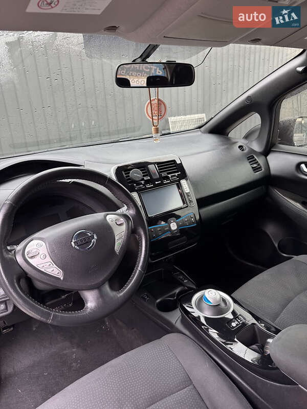 Хэтчбек Nissan Leaf 2015 в Одессе фото 8 Хэтчбек Nissan Leaf 2015 в Одессе