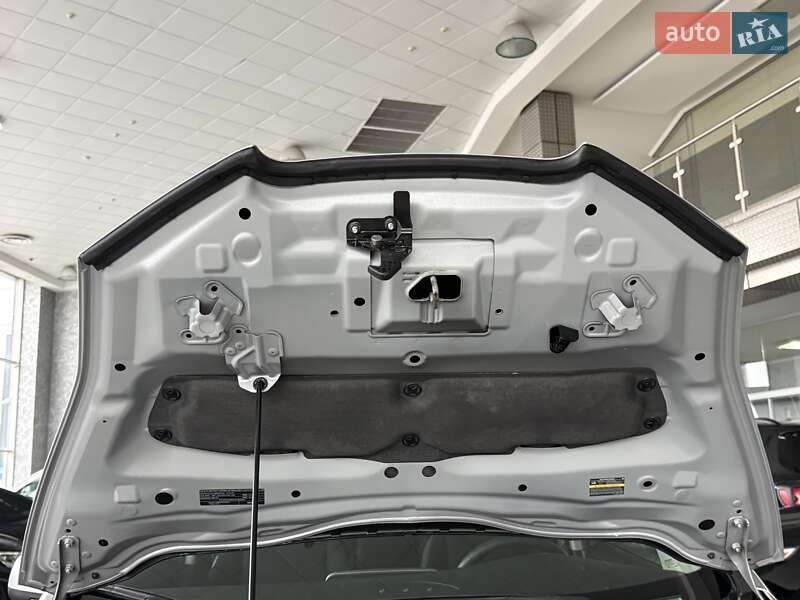 Хетчбек Nissan Leaf 2015 в Одесі