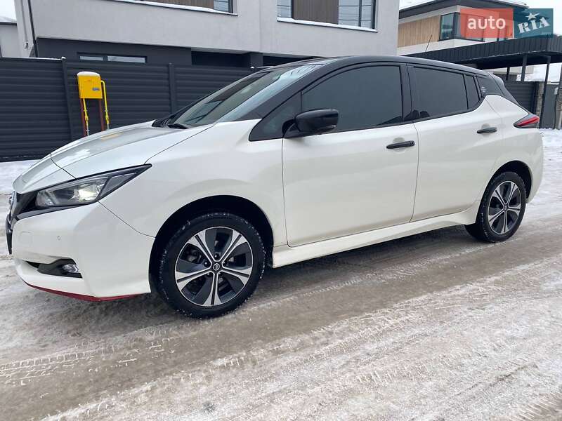 Хэтчбек Nissan Leaf 2020 в Софиевской Борщаговке фото 8 Хэтчбек Nissan Leaf 2020 в Софиевской Борщаговке