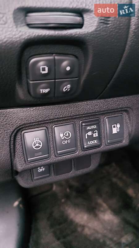 Хетчбек Nissan Leaf 2015 в Житомирі фото 16 Хетчбек Nissan Leaf 2015 в Житомирі