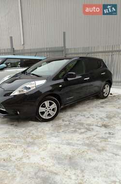 Хэтчбек Nissan Leaf 2013 в Каменец-Подольском