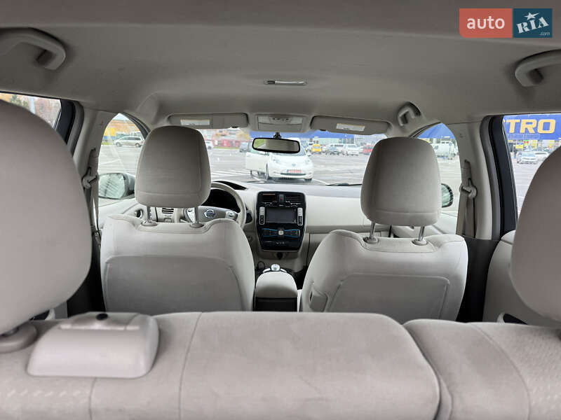 Хэтчбек Nissan Leaf 2012 в Житомире