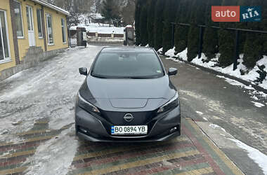 Хэтчбек Nissan Leaf 2023 в Тернополе