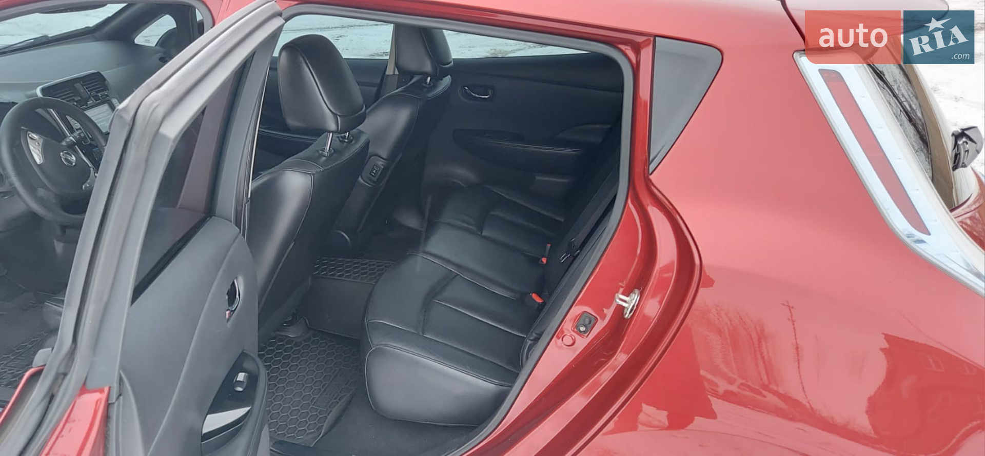 2013 Nissan Leaf - мініатюра 21
