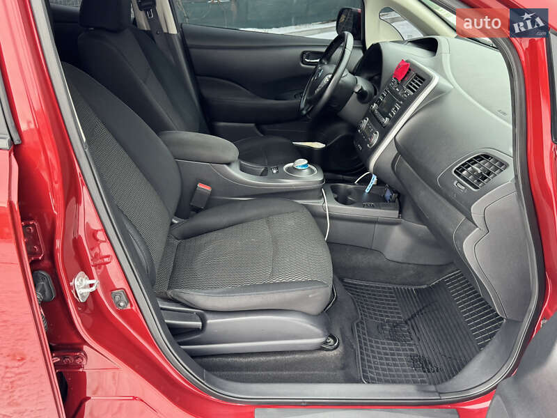 Хетчбек Nissan Leaf 2015 в Одесі фото 36 Хетчбек Nissan Leaf 2015 в Одесі
