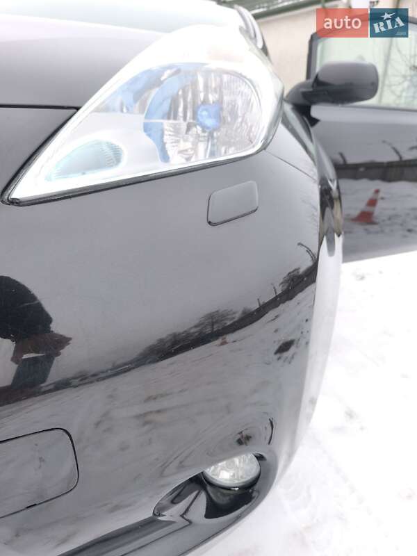 Хетчбек Nissan Leaf 2014 в Луцьку