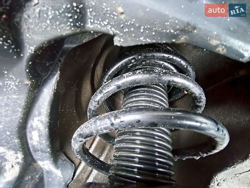 Хетчбек Nissan Leaf 2014 в Луцьку