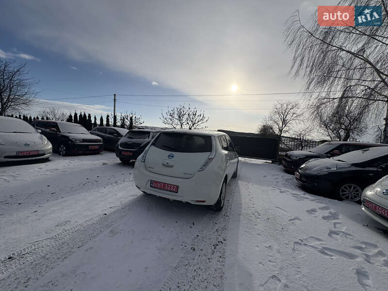 Хэтчбек Nissan Leaf 2012 в Луцке