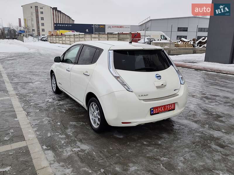 Хэтчбек Nissan Leaf 2014 в Ивано-Франковске