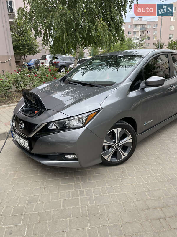 Хетчбек Nissan Leaf 2018 в Одесі фото 4 Хетчбек Nissan Leaf 2018 в Одесі