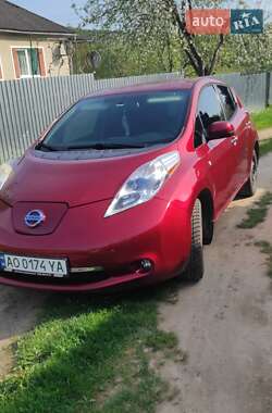 Хэтчбек Nissan Leaf 2013 в Ужгороде