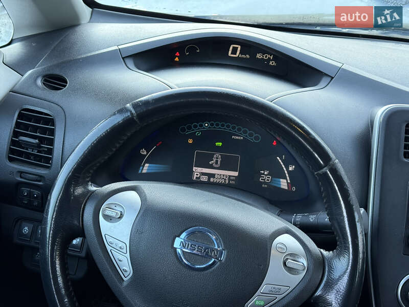 Хэтчбек Nissan Leaf 2015 в Тернополе фото 46 Хэтчбек Nissan Leaf 2015 в Тернополе