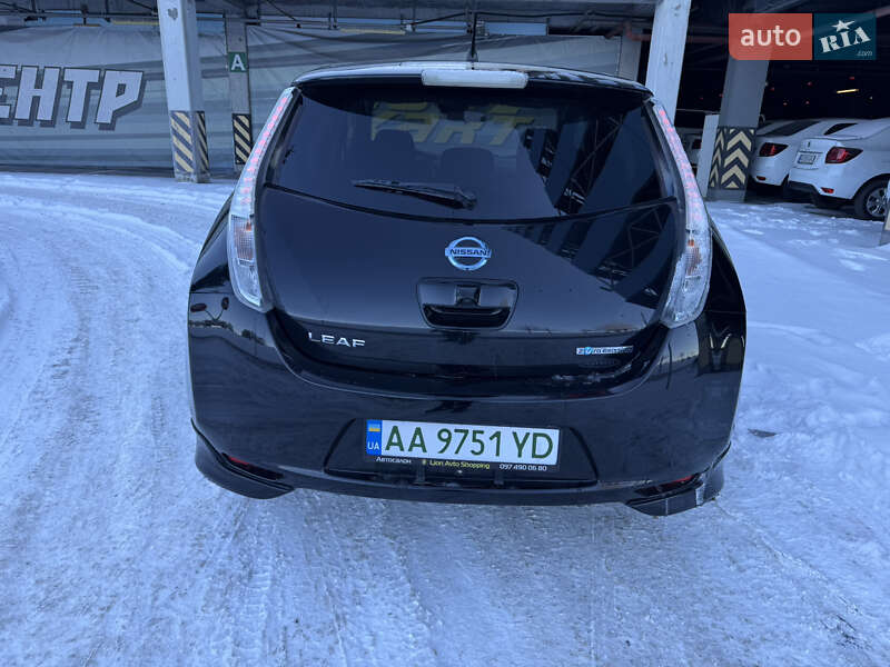 Хэтчбек Nissan Leaf 2017 в Киеве фото 6 Хэтчбек Nissan Leaf 2017 в Киеве