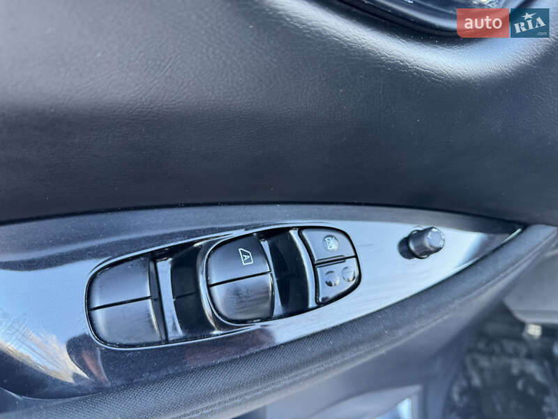 Хетчбек Nissan Leaf 2020 в Тернополі