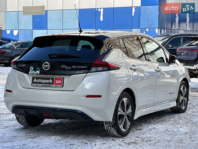 Хетчбек Nissan Leaf 2018 в Одесі