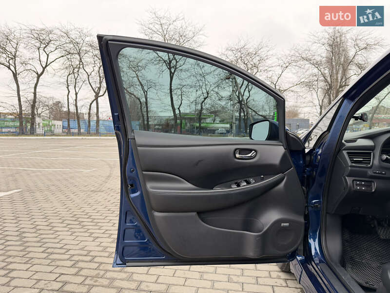 Хэтчбек Nissan Leaf 2018 в Одессе фото 34 Хэтчбек Nissan Leaf 2018 в Одессе