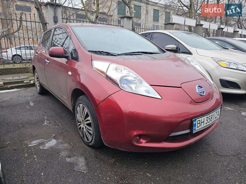 Хетчбек Nissan Leaf 2015 в Одесі фото 2 Хетчбек Nissan Leaf 2015 в Одесі
